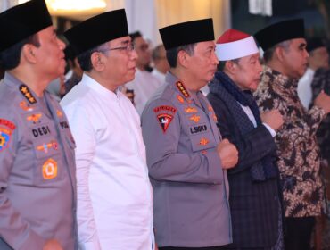 Kapolri, Jendral Listyo Sigit Prabowo saat menghadiri acara Haul di Cirebon (Foto: Istimewa)