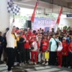 Bupati Tangerang, Moch Maesyal Rasyid, membuka acara jalan sehat di kawasan Park & Ride Intermoda BSD, Kecamatan Cisauk, Sabtu (2/8/2025). (Foto: Kominfo)