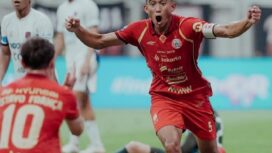 Kapten Tim Persija, Rizki Ridho, saat merayakan goal perdananya saat Persija mengalahkan Persita dengan skor 4-0. (Foto: Persija)