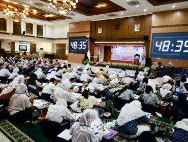 Para peserta lomba Hari Anak Jakarta Membaca (Hanjaba) 2025, saat mengikuti lomba. (Foto : Kominfotik Pemkot Jakpus)