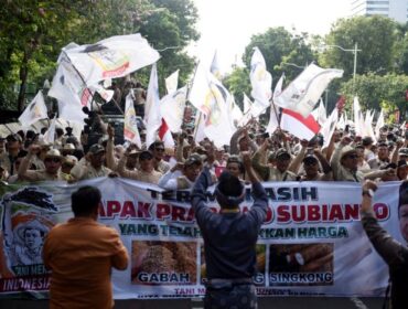  Ribuan buruh turun ke jalan untuk melakukan unjuk rasa 
(Foto :Ist)
