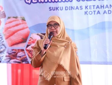 Kasudin KPKP Kota Administrasi Jakarta Pusat Penty Yunesi Pudjiastutisaat memberikan sambutan dalam acara  Geamrikan. (Foto: Kominfotik Pemkot Jakpus)