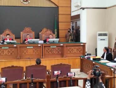 Suasana jalannya persidangan Nikita Mirzani di Pengadilan Negeri Jakarta Selatan. (Foto : Sirhan/Jejaknarasi.id)