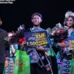 Wali Kota Jakarta Pusat saat berfoto bersama dengan pemenang Duta GenRe (Generasi Berencana) Tahun 2025. ( Foto : Kominfotik Pemkot Jakpus)

