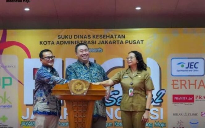 
Wakil Wali Kota Administrasi Jakarta Pusat Eric Phalevi Zakaria Lumbun saat membuka Ring-1 Jakarta Inovasi Season 2 Konvensi Mutu. (Foto: Kominfotik Jakpus)