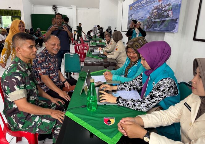 
					Bakti Sosial Kodim Tulungagung Warnai Perayaan HUT ke-80 TNI
