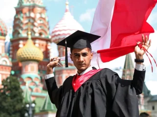 Ilustrasi mahasiswa Indonesia yang mendapatkan beasiswa dari pemerintah Rusia (Foto: schoters)