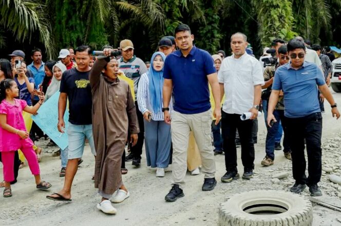 
					Gubernur Sumatera Utara, Bobby Nasution saat kunjungan ke Kabupaten Langkat ( Foto: 1st)