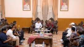 Gubernur Banten Andra Soni. saat menerima Ketua Umum PWI Pusat AKhmad Munir dan jajaran pengurus. ( Foto : PWI.Pusat) 