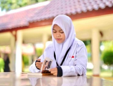 Adelia siswa sekolah rakyat di bekasi (Foto:Kemensos)