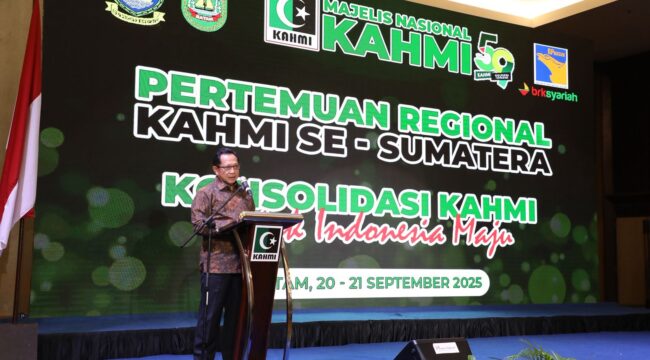 Mendagri Tito kaarnavian saat meberikan sambutan di acara menghadiri Pertemuan Regional KAHMI se-Sumatera. (Foto : Puspen Kemendagri)