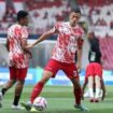 Kapten Timnas Indonesia  Senior Jay Idzes  mejadi salah satu pemain yang tiba di Surabaya . (Foto : IG Jayidzes)