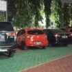 Sejumlah Mobil yang disita KPK dalam Kasus dugaan Krupsi CSR BI_OJK. (Foto : Ist)