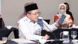 Anggota Badan Pengkajian MPR RI dari Fraksi PKB, KH. Maman Imanul Haq, M.M.saat menghadiri Focus Group Discussion (FGD) bertajuk “Sistem Keuangan Negara, Perekonomian Nasional, dan Kesejahteraan Sosial”(Foto : Ist)