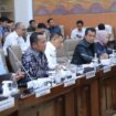 Mensesneg Prasetyo Hadi saat hadir dalam rapat bersama Komisi VI DPR RI. (Foto : Ist)