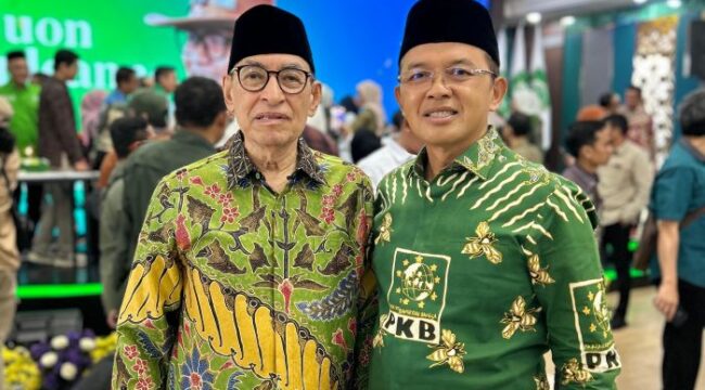 Wakil Sekretaris Dewan Syuro DPP PKB, Dr. KH. Maman Imanulhaq (Kanan) bersama Mantan Ketua Umum PKB, Prof. Dr. KH. Alwi Shihab . (Foto : Ist)