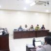 Suasana jalannya sidang KPPU yang nenyidangkan transaksi pengambilalihan saham yang melibatkan Tokopedia, perusahaan yang bergerak di bidang perdagangan elektronik (marketplace dan e-commerce) oleh TikTok. (Foto : KPPU)