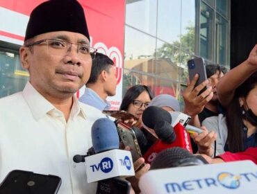 Mantan Menteri Agama Yaqut Cholil Qoumas (Gus Yaqut).
saat memberikan keterangan usai diperiksa KPK . (Foto: Ist)