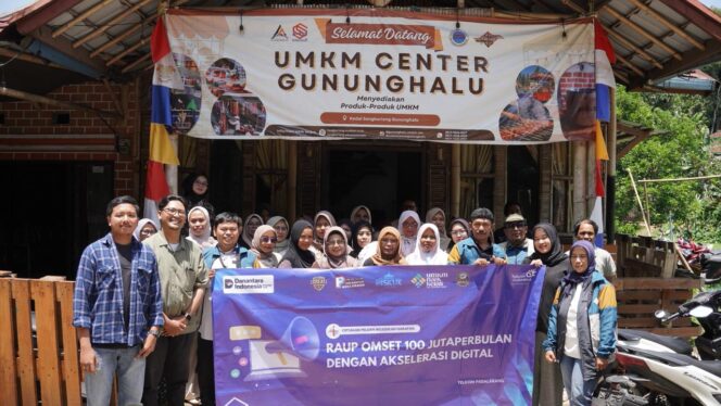 
					Telkom Regional II Dukung UKM Bandung Barat Raup Omset Maksimal dengan Digitalisasi