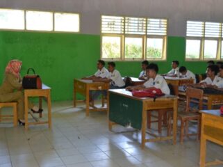Suasana kegiatan belajar di SMAN 1 Cimarga (Foto: Dok. SMAN 1 Cimarga)