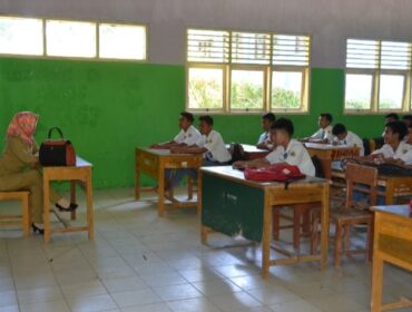 Suasana kegiatan belajar di SMAN 1 Cimarga (Foto: Dok. SMAN 1 Cimarga)