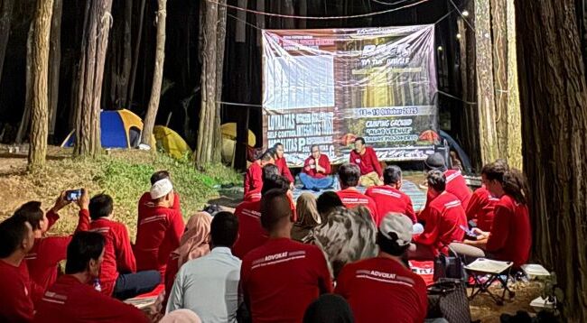 Suasana kegiatan refreshment dan koordinasi pengurus Dewan Pimpinan Daerah Kongres Advokat Indonesia (DPD K.A.I) Provinsi Jawa Timur  di trawas Mojokerto. (Foto : ist)