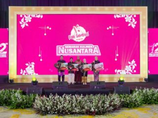 Salah satu kegiatan HUT ke 12  Ayam Gepuk Pak Gembus ( Foto : Ist)