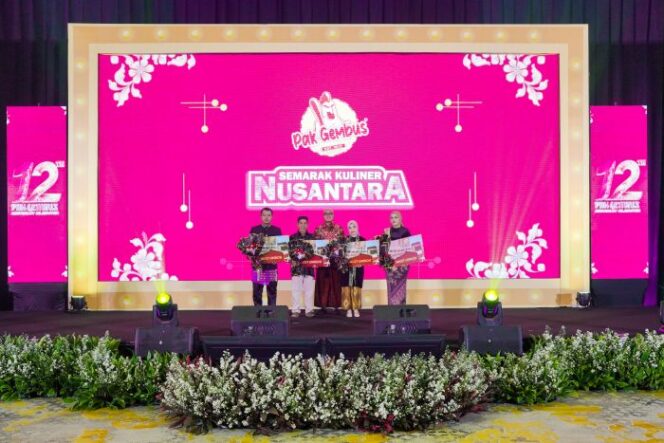 
					Salah satu kegiatan HUT ke 12  Ayam Gepuk Pak Gembus ( Foto : Ist)