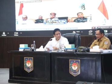 Mendagri Tito Karnavian didampingi Menteri Keuangan Purbaya Yudhi Sadewa saat memimpin  Rapat Koordinasi Pengendalian Inflasi Tahun 2025. (Foto : Puspen Kemendagri)