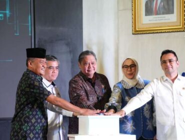 Menko Perekonomian Airlangga Hartarto saat melumncurkan Program Magang Nasional. (Foto : Humas Kemenko Perekonomian)