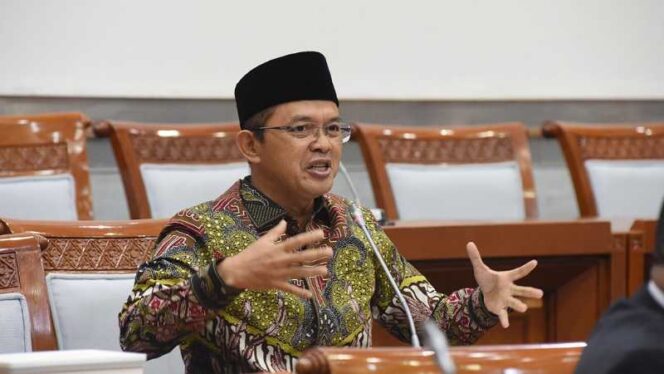 
					Pengasuh Pondok Pesantren Al Mizan Jatiwang Majalengka sekaligus Angoota DPR RI KH Maman Imanulhaq. (Foto : ist)
