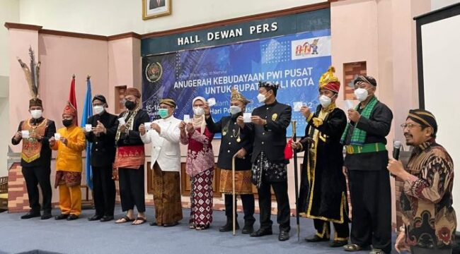 Proses undian paparan AK-PWI-HPN 2023 (Foto: Dok PWI)