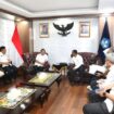 Menteri Dalam Negeri (Mendagri) Muhammad Tito Karnavian  saat bertemu dengan Menteri Pendidikan Tinggi, Sains, dan Teknologi (Mendiktisaintek) Brian Yuliarto di Kantor Kemendiktisaintek, Jakarta, Rabu (1/10/2025).. (Foto : Puspen Kemendagri)