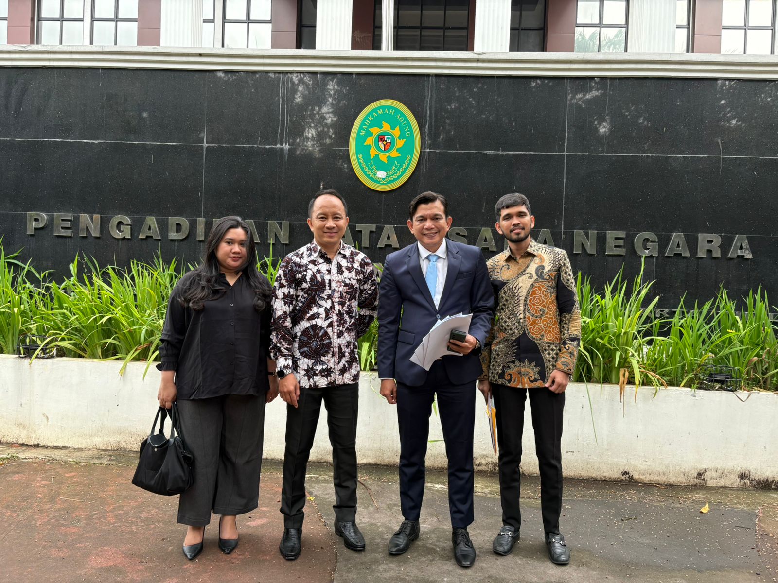 Dari Kiri Ke Kanan : Rando Vittoro Hasibuan, S.H., M.H, ⁠Hazmin Andalusi Sutan Muda, S.H., M.H., ⁠Eben Ezer Kaban, S.H., ⁠Bintang Elvina Hutajulu, S.H., M.H. (Foto: Istimewa)