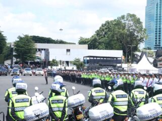 Suasana  Apel Pasukan Operasi Zebra Jaya 2025 di Lapangan Presisi Ditlantas Polda Metro Jaya, Senin (17/11/25). (Foto: Humas Polda Metro Jaya)
