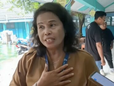 Kepala SMPN 19 Tangsel, Frida Tesalonik (Foto: Dok. Jejaknarasi.id)
