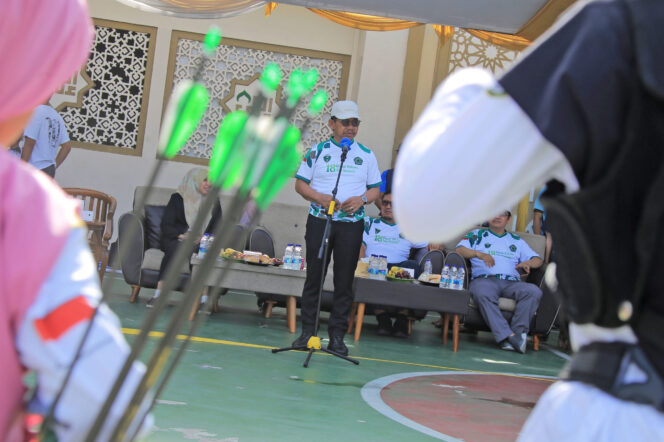 
					Wali Kota Tangerang Beri Motivasi Peserta THI Archery Festival 2025