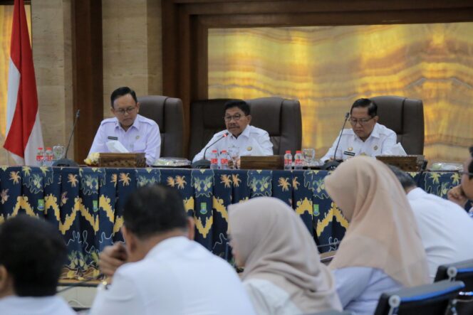 
					Wali Kota Tangerang Tegaskan Harga Harus Stabil dan Daya Beli Masyarakat Terjaga Jelang Nataru