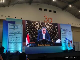 Menteri Koordinator Bidang Perekonomian Airlangga Hartarto yang hadir secara virtual dalam acara ALFI CONVEX 2025,  (Foto: Humas Kemenko Perekonomian )