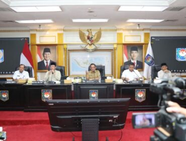 Menteri Dalam Negeri Tito Karnavian saat memimpin Rakor RTRW. (Foto : Kasuspen Kemendagri)