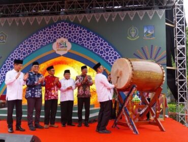 Wali Kota Arifin saat menghadiri Pembukaan MTQ ke-XXXI  tingkat Provinsi DKI Jakarta. (Foto L Budi Setiawan/ Pokja Jakpus)