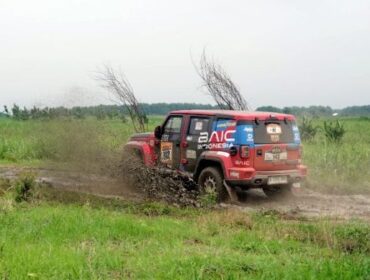BAIC BJ40 Plus.“ saat meembuktikann ketaguungannya di ajang Rally Raid Adventure 2025. (Foto: AutoRide)