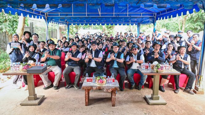 
					Telkom Indonesia Gelar Earth Mission Mangrove Chapter di Hari Menanam Pohon Sedunia