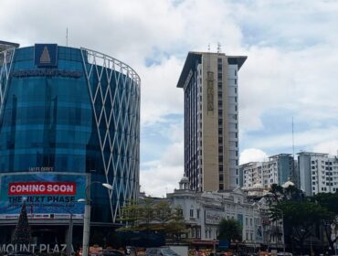 Gedung-gedung megah di wilayah kecamatan kelapa dua. (Foto: dok.jejaknarasi.id)