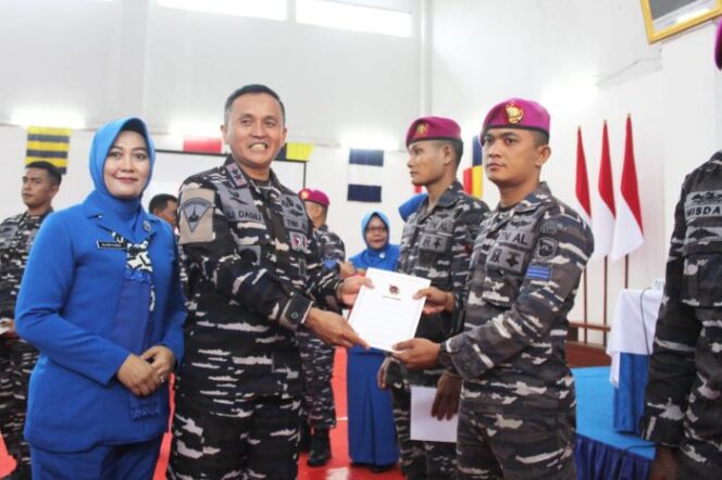 
					Panglima Korps Marinir (Pangkormar) Letnan Jenderal TNI (Mar) Dr. Endi Supardi, S.E.,. (Foto: Humas Korps Marinir)