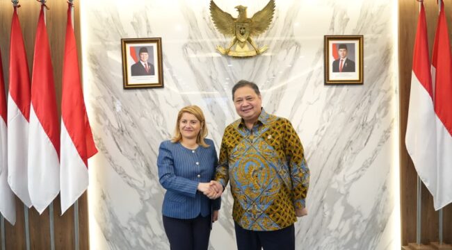 Menteri Koordinator Bidang Perekonomian Republik Indonesia Airlangga Hartarto, saat menerima kunjungan Wakil Menteri Luar Negeri Republik Italia Maria Tripodi,  Kamis (8/1/2026) di Jakarta.. (Foto: Humas Kemenko Perekonomian)