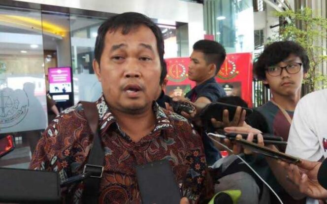 
					Koordinator Masyarakat Anti Korupsi Indonesia ( MAKI) Boyamin Saiman. (Foto : Ist)