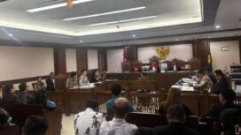 Ilustrasi : Sidang Gugatan PT CMNP . (foto : Ist)