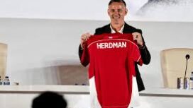 Pelatih Timnas John herdman (Foto: Ist)