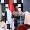 Wali Kota Tangerang, H. Sachrudin saat menyampaikan pidato di acara Pelantikan Pengurus Himpunan Mahasiswa Islam (HMI) dan Korps HMI-Wati (KOHATI) Cabang Tangerang Periode 2026–2027, yang digelar di Patio Pusat Pemerintahan Kota Tangerang, Sabtu (31/01/2026). (Foto: Istimewa)